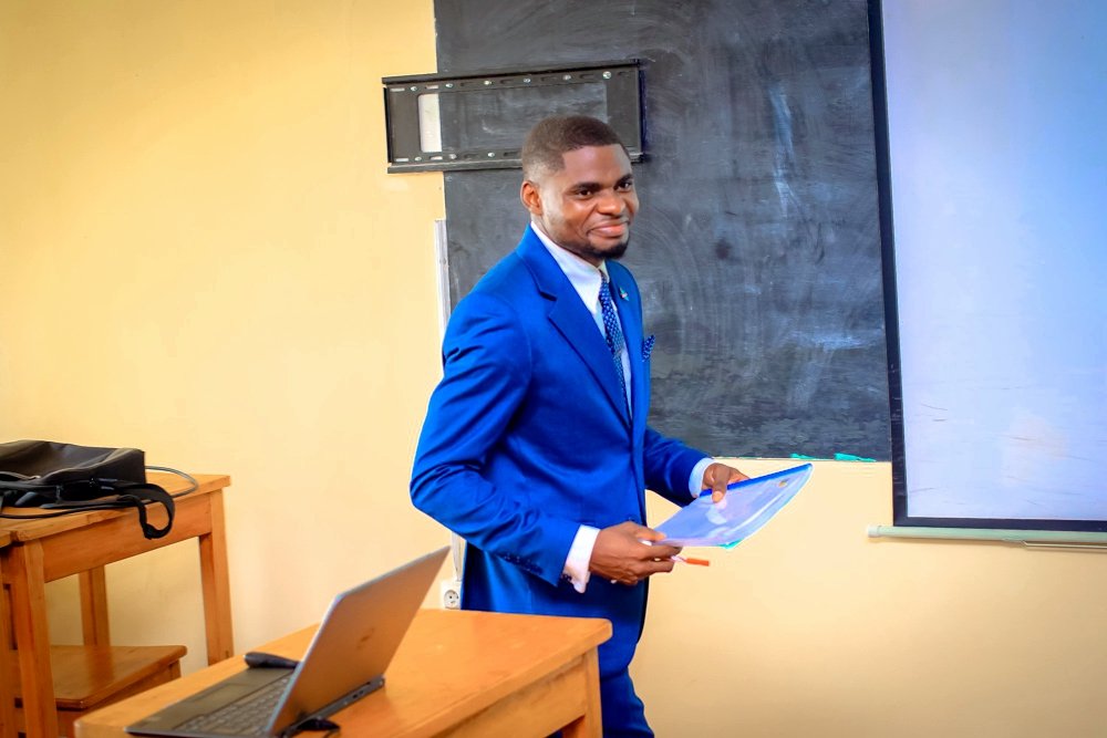 Bernardo IL. PhD tweet media