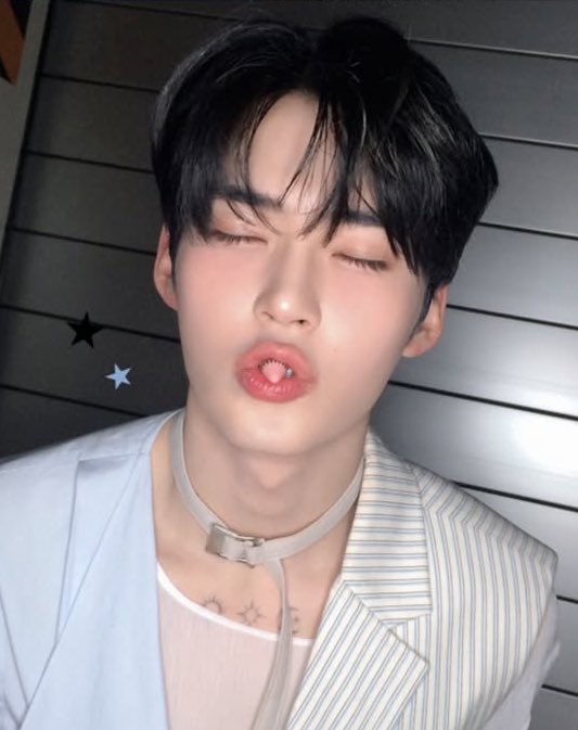 😚