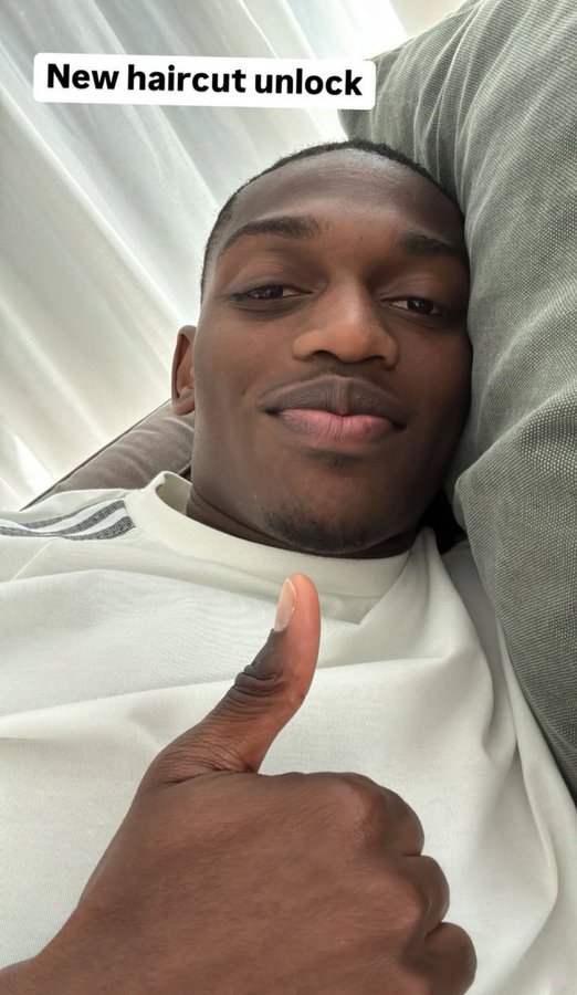 Leao new haircut unlock