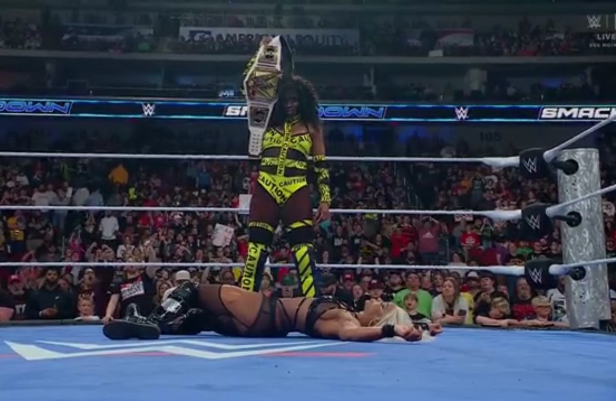 EwanECW's tweet photo. naomi is badass with her new hard rock entrance music but does she like it?
#wwe #wwewomenschampion #wwewomenstagteamchampions #nxtwomenschampion #msmoneyinthebank #tiffanyepiphanies #tiffytime #tiffanystratton #smackdown #jadecargill #tbschampion #naomiwwe #trinityfatu https://t.co/QTjHXJYV2n
