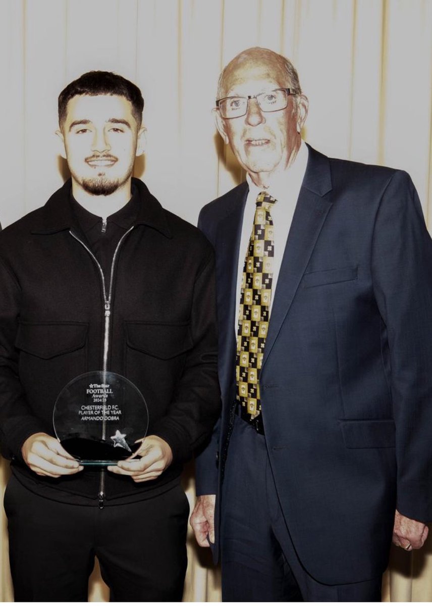 jloweprodart's tweet image. Great night at the Star Football award, I presented Armando Dobra with his Chesterfield player of the year award, a well deserved achievement in the Spireites return to the football league.