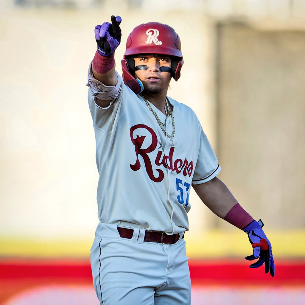 LÍDER EN HITS

#MILB | Con su par de imparables ayer ante Wichita, el sinaloense <a href="/alexosuna118/">Alex Osuna</a> se trepó al liderato de ese departamento en la Liga de TEXAS (AA). Tiene 3️⃣1️⃣. Pero además es el número 1️⃣ en carreras anotadas, con 2️⃣1️⃣, y su AVG es de .3️⃣1️⃣0️⃣ ya