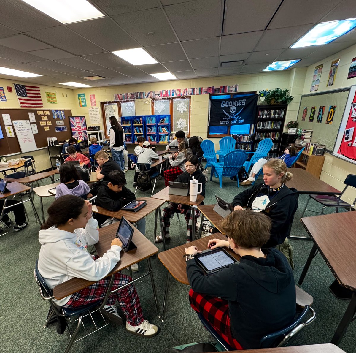 wmscats's tweet photo. Learning together at WMS! Go Cats! #WildcatWay https://t.co/Z0TSVLTuBu