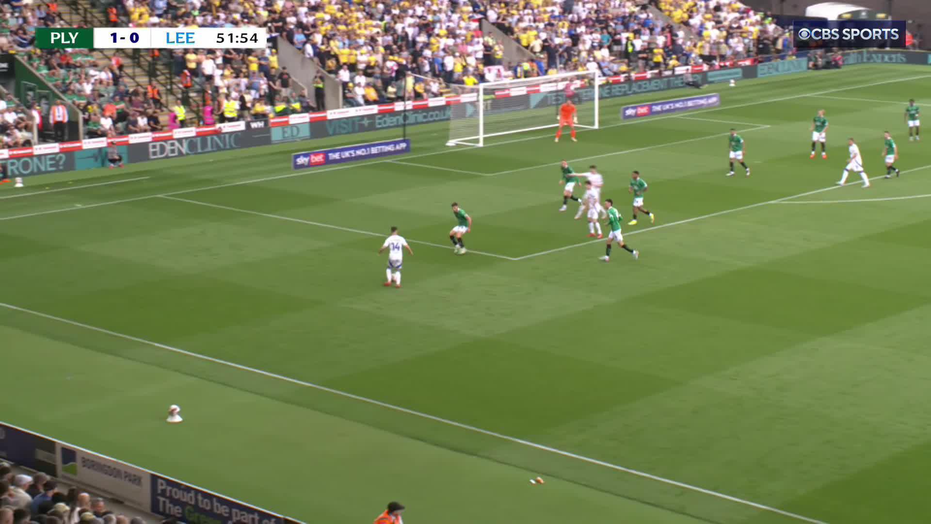 Wilfried Gnonto levels it for Leeds with a clever flick 💫