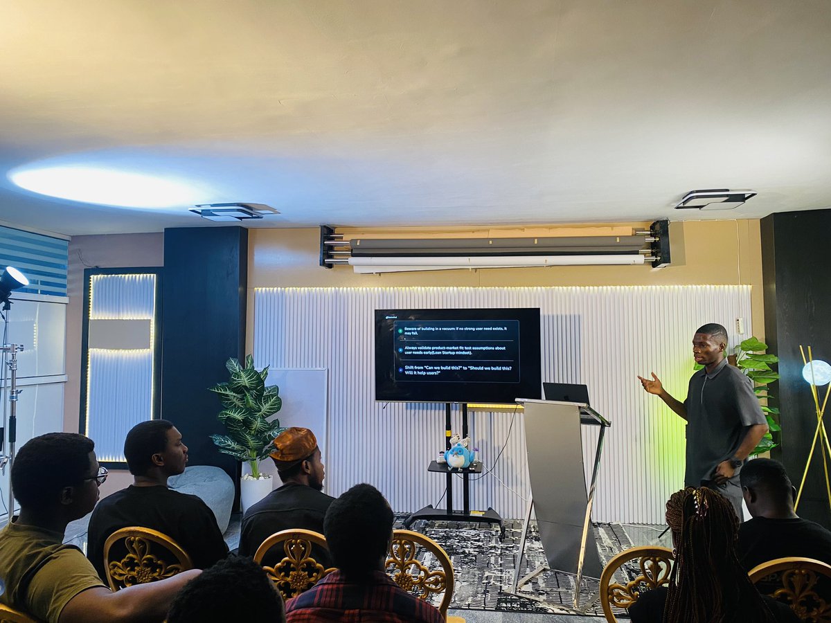 <a href="/czarify/">czar</a> is sharing values from a deep experience of building products here.

A quick one for the TL to converse on: What separates an App from a Product? 🤔