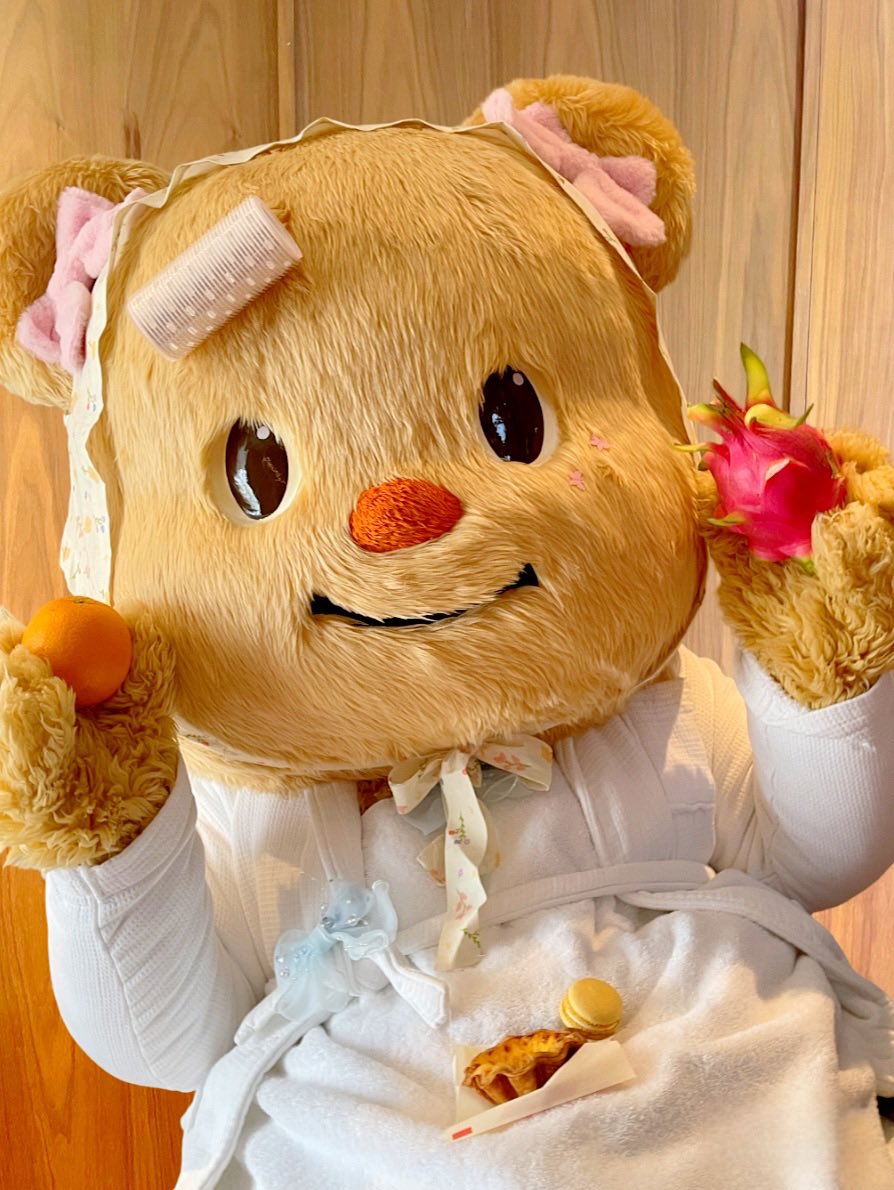 น้องเนยกำลังฟิตหุ่น 🍊💪🏻 เตรียมตัวแต่งสวยสำหรับวันพรุ่งนี้ที่เซี่ยงไฮ้แล้วววค่าาา😋🫣🫣 
เป็นกำลังใจให้น้องด้วยนะคะ ปิ้วววๆ💓💕🤏🏻