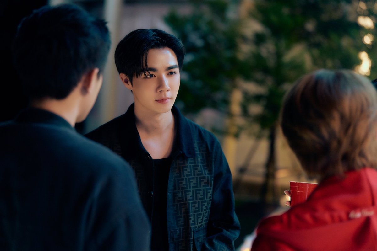 TheNextPrinceTH's tweet photo. SNEAK PEEK EP.1 🎬

📺 รับชม “ข้ามฟ้าเคียงเธอ The Next Prince Series” พร้อมกันทุกวันเสาร์ เวลา 21.30 น. ทางช่อง One 31

🎬 ดูออนไลน์เวอร์ชัน UNCUT เวลา 22.30 น. บนแอป iQIYI และเว็บ https://t.co/jXzQtfGmfV ที่เดียวเท่านั้น : https://t.co/nDKmDSkzHf

พิเศษเฉพาะ EP.1 รับชมได้ทาง Youtube : Mandee Channel  

#ข้ามฟ้าเคียงเธอSeries
#TheNextPrince 
#MandeeWork