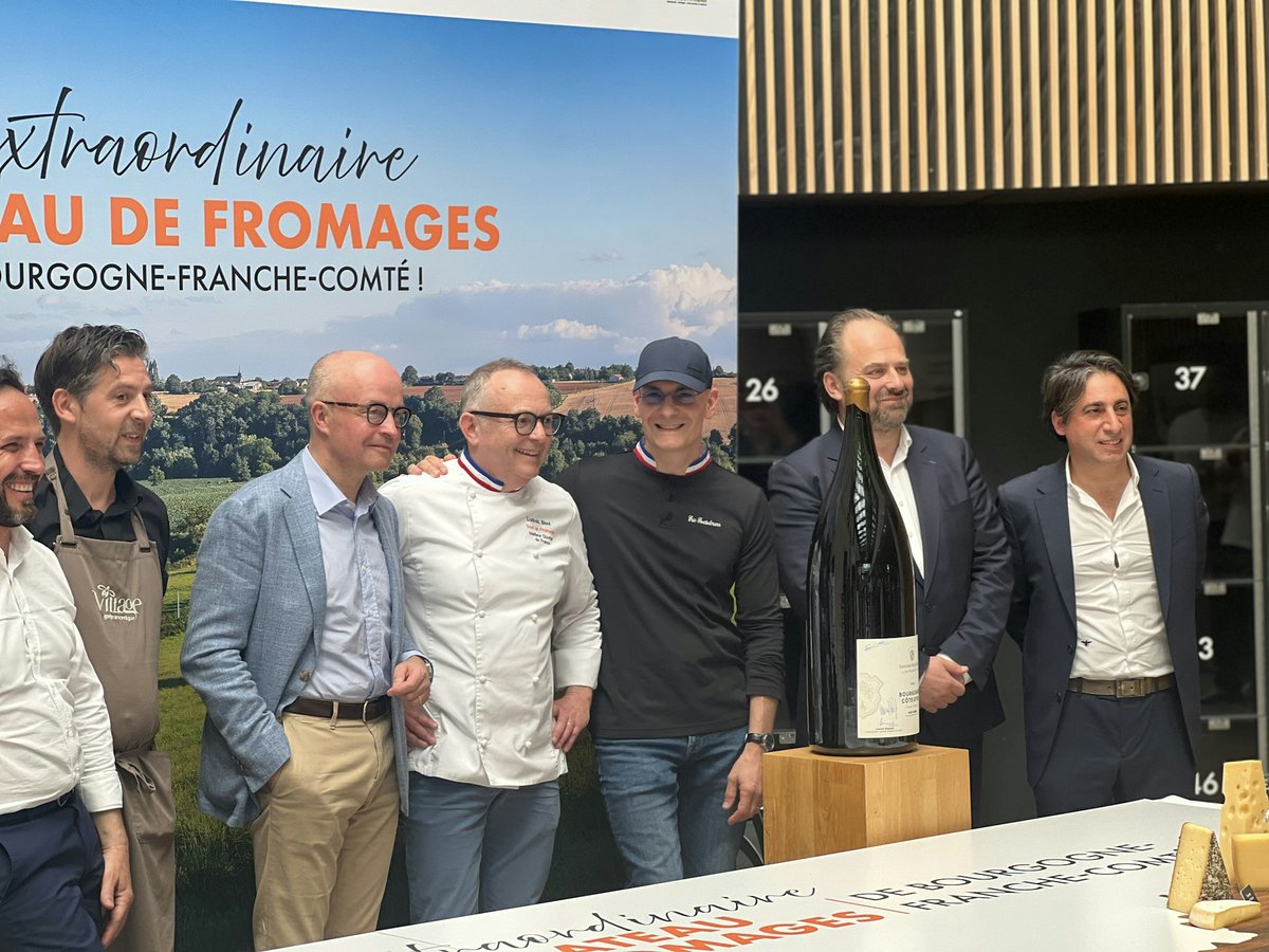 Village Gastronomique tweet media