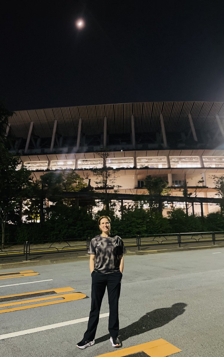 Katharine Merry (@katharinemerry) on Twitter photo Fun tonight alongside <a href="/runbadders/">Andy Baddeley</a> in commentary for the Asics Tokyo : Speed : Race.
Records fell and thanks to <a href="/JRidgeon/">Jon Ridgeon</a> <a href="/EilishMccolgan/">Eilish McColgan</a> and <a href="/BashirAbdi7/">Bashir Abdi</a> for coming on the <a href="/WorldAthletics/">World Athletics</a> stream.
Tokyo is soooo ready to host the World Champs in September.
<a href="/ASICSeurope/">ASICS Europe</a> Fun tonight alongside <a href="/runbadders/">Andy Baddeley</a> in commentary for the Asics Tokyo : Speed : Race.
Records fell and thanks to <a href="/JRidgeon/">Jon Ridgeon</a> <a href="/EilishMccolgan/">Eilish McColgan</a> and <a href="/BashirAbdi7/">Bashir Abdi</a> for coming on the <a href="/WorldAthletics/">World Athletics</a> stream.
Tokyo is soooo ready to host the World Champs in September.
<a href="/ASICSeurope/">ASICS Europe</a>