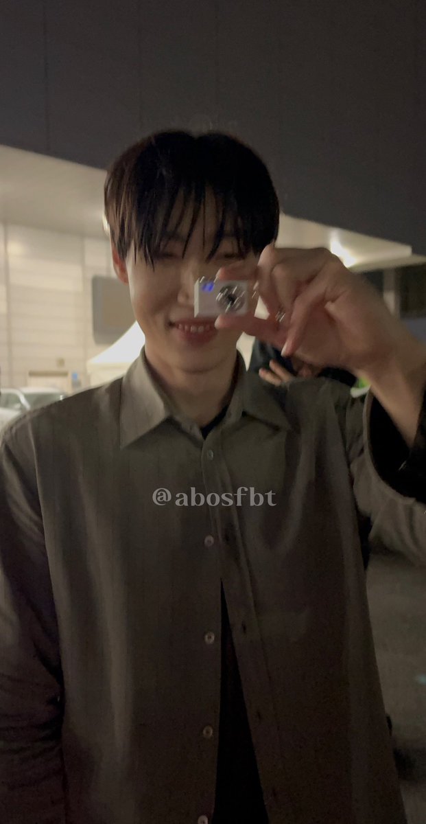 abosfbt's tweet photo. 김현준 훈남미 오졌닼 https://t.co/b5TCX2skQR