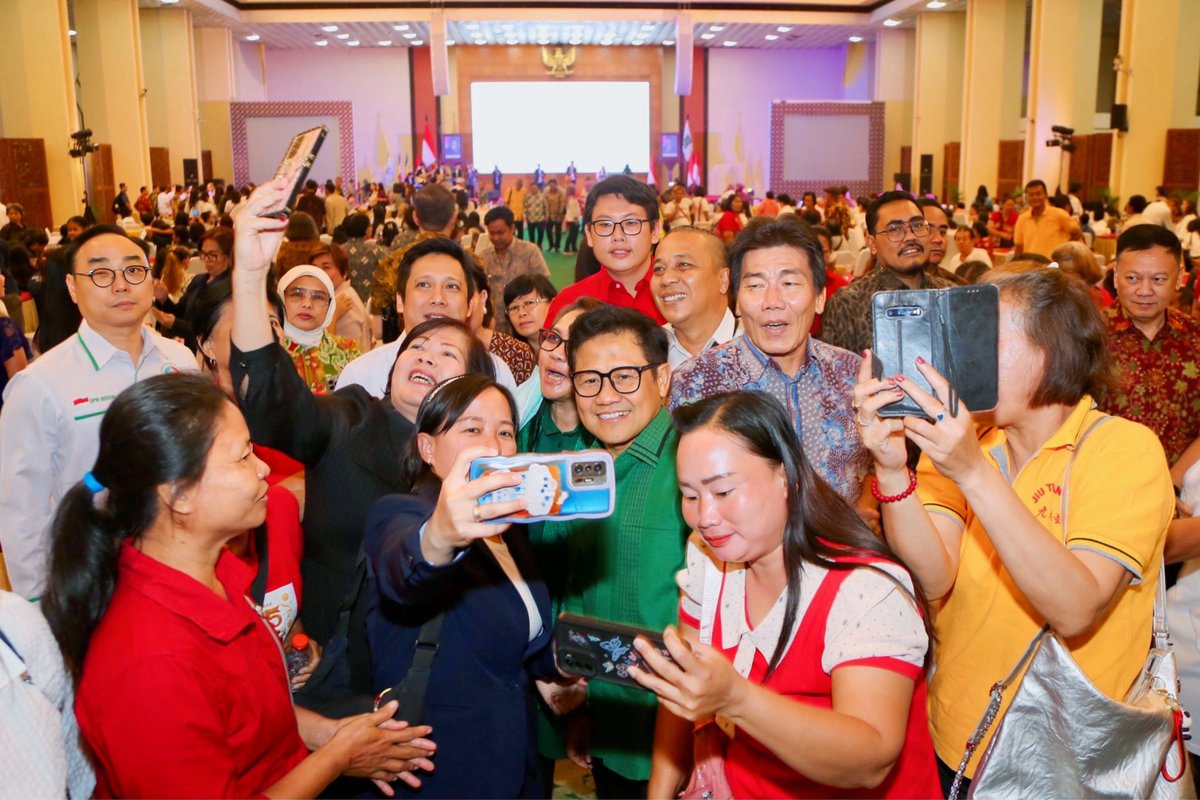 Bersyukur bisa menghadiri refleksi Waisak Nasional PKB bersama BERANI. Refleksi Waisak rutin digelar <a href="/DPP_PKB/">DPP PKB</a>  setiap tahun tak lain sebagai upaya PKB memperkuat pluralisme dan toleransi beragama.

Kita sebagai manusia yang memiliki akal diberi kesadaran untuk terus meneladani