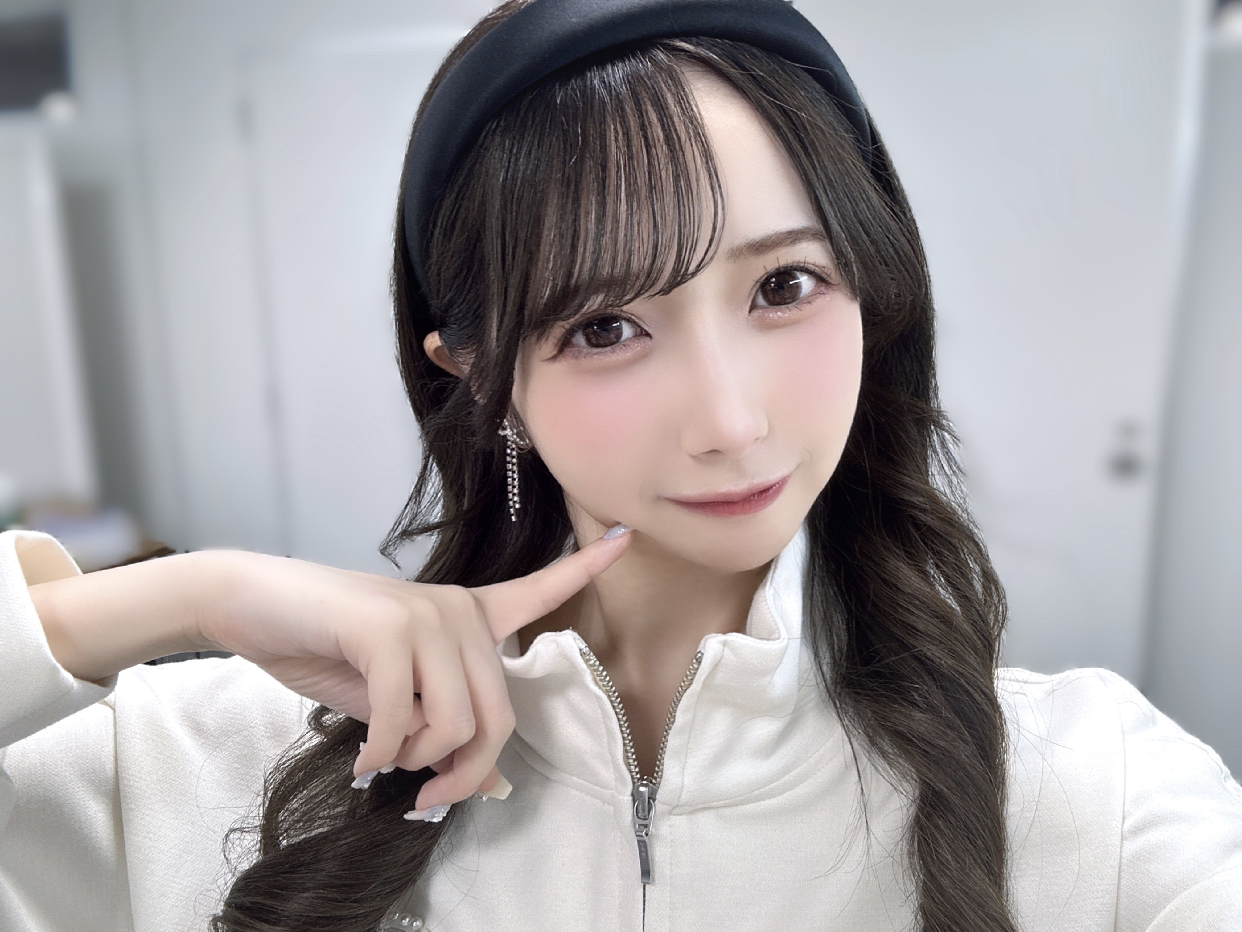 谷崎早耶 公式 写真