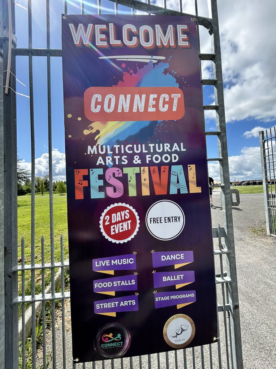 EVENTSinFingal's tweet photo. Connect Festival now on in Blanchardstown Millennium Park until 6pm. Come on down and enjoy free music from all over the world, great food and craic @Fingalcoco @LoveFingalDub https://t.co/RnFCaMVn18