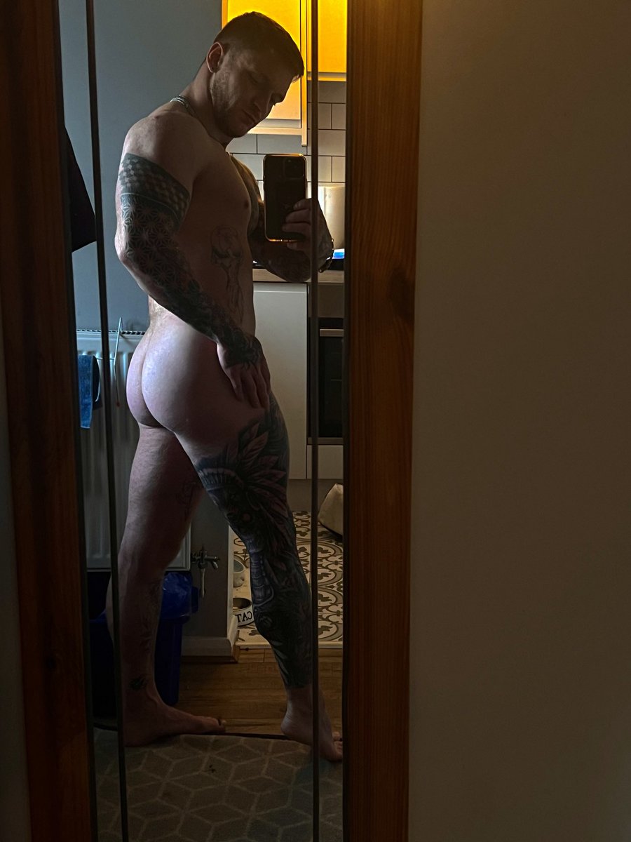Had a lot of you guys asking for a 🍑 pics, so here I am delivering  🫡