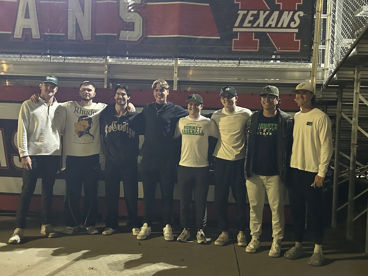 Great to have some Hornet Baseball Alums out at are playoff game last night! You guys are the ones that laid the foundation to the tradition, culture, and standards of our baseball program! Thank you guys!!