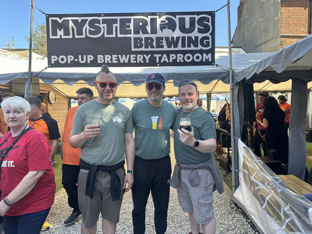 Three lovely beers from <a href="/mysteriousbrew/">Mysterious Brewing</a> - 2 of which I “helped” brew - at <a href="/NagsHeadReading/">The Nag's Head Reading</a>. 
Happy 2nd birthday to these absolute legends! <a href="/paintingken/">Ken Barker</a> <a href="/Scully_Cam/">Adam Sculthorp GBCT</a>.