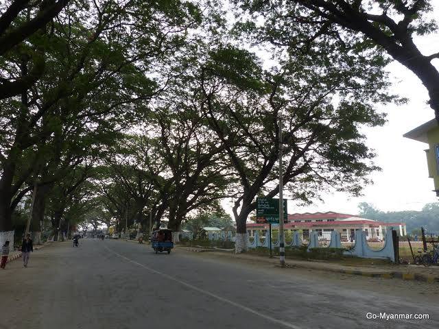 zawmoethant71's tweet image. Almost all telephone &amp;amp; internet communications are out of service in #Chin State &amp;amp; #Sagaing Div, incl #HaKha,#TiDin &amp;amp; #KaLay cities, &amp;amp; only #MPT line can be used a few in KaLay.
t.me/realchinworldm…
#2025May03Coup
#AirBus2AirStrikes
#WhatsHappeningInMyanmar