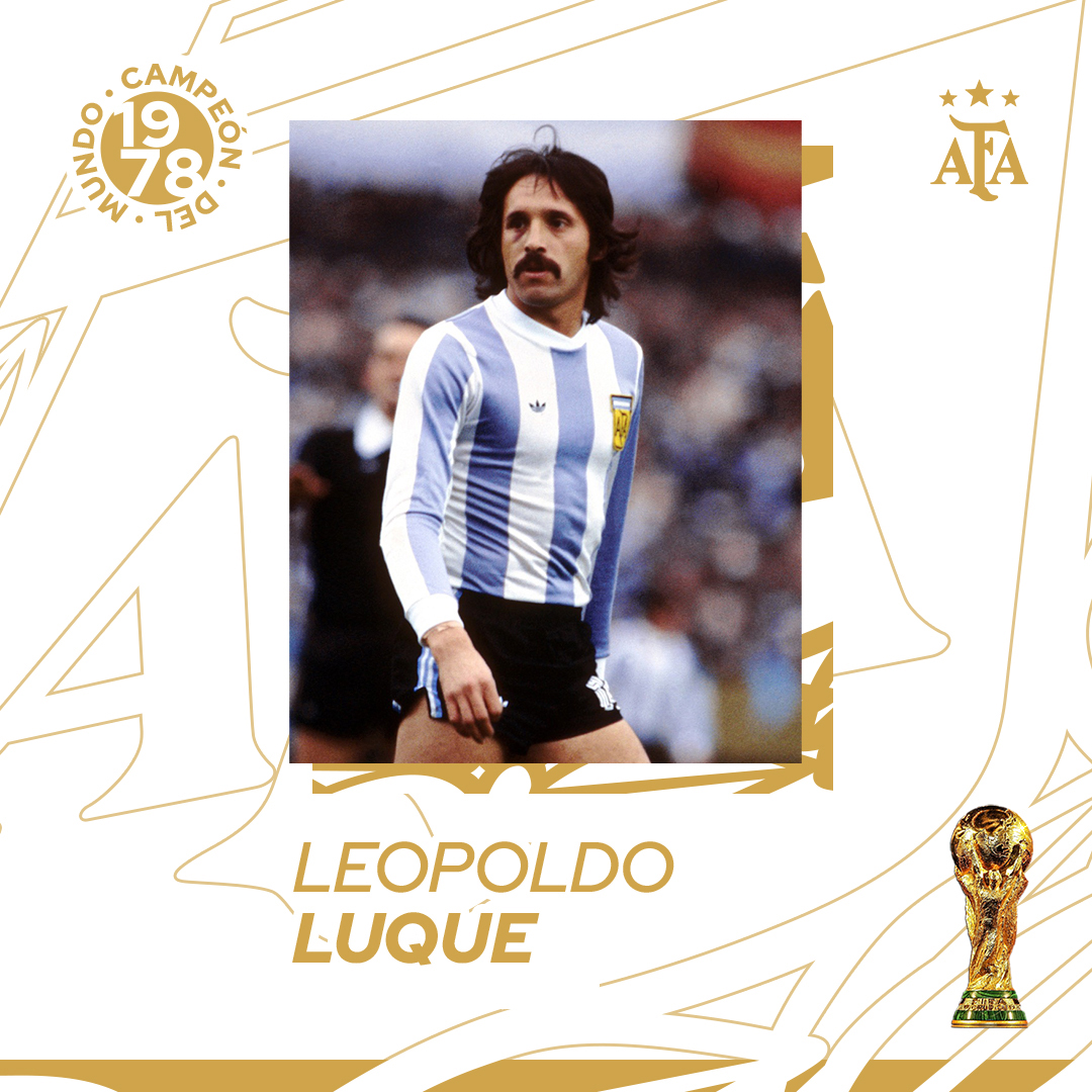 🇦🇷 Selección Argentina ⭐⭐⭐ (@argentina) on Twitter photo #Reconocimiento 🙌 Un día como hoy, pero de 1949, nació Leopoldo Luque, campeón del mundo en 1978 con la Selección <a href="/Argentina/">🇦🇷 Selección Argentina ⭐⭐⭐</a>. #Reconocimiento 🙌 Un día como hoy, pero de 1949, nació Leopoldo Luque, campeón del mundo en 1978 con la Selección <a href="/Argentina/">🇦🇷 Selección Argentina ⭐⭐⭐</a>.