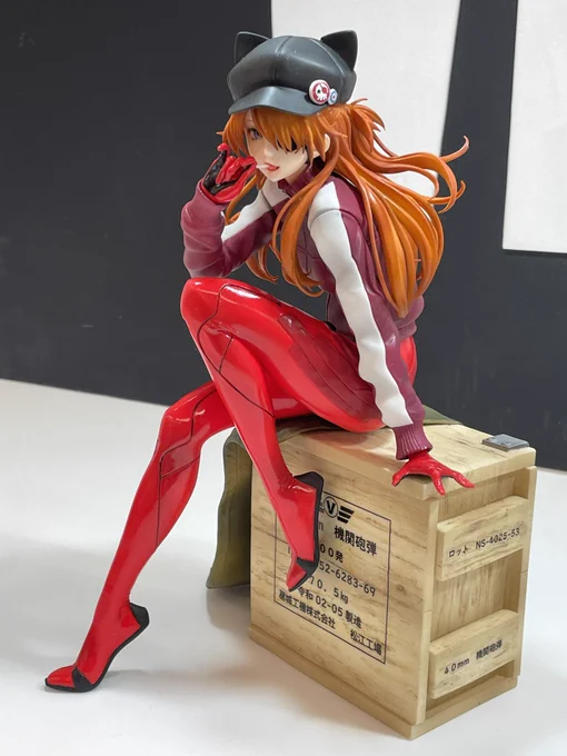 Vispoさんのアスカ。 大人気すぎて、私が入場するより先に完売してしまって、手に取ることは叶いませんでしたが。間近で見れて眼福でした。あまりにも美しい… 少し引いて見た時の全体のシルエットも、近づいて見た時のお顔の造形も、あまりにも素敵すぎて見惚れてしまいました。