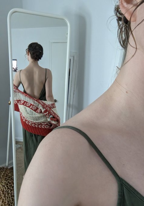 Girl_In_Dungarees - Dipping into sundresses already <3 https://t.co/fVqeeshdMW