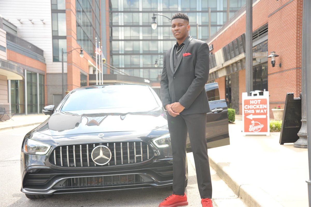 ShawnGee2025's tweet image. Almost graduation time