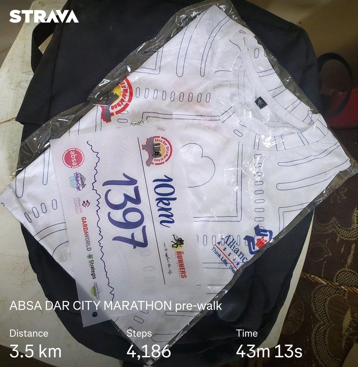 Kibbs07's tweet photo. Ready to Rumble!๐ฅ.
#AbsaDarcityMarathon2025
#KataMitaaUjueMji
#ExploreDarOnFoot
#FitToKick https://t.co/HYlbe3FiJn