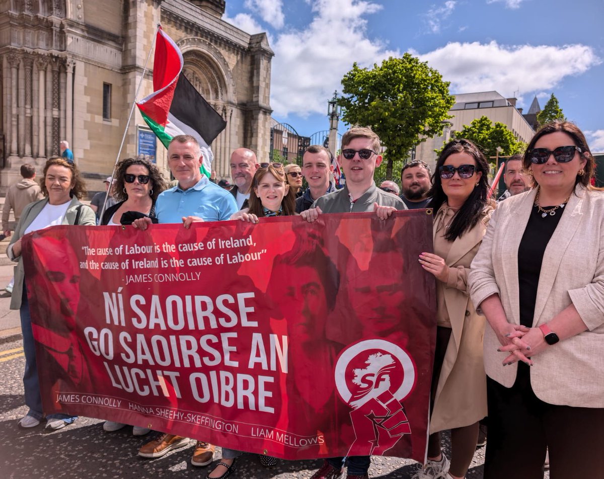 CArchibald_SF's tweet photo. Today I joined with thousands of people in Belfast for the annual workers’ May Day parade.

Sinn Féin is committed to delivering the most progressive workers' rights legislation ever in the North.

Sinn Féin is building a better future for workers and families. https://t.co/L6lPP1I7Em