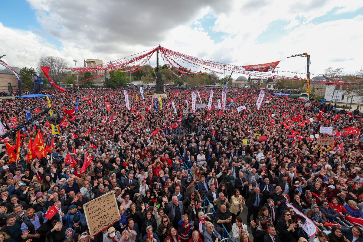 Özgür Özel tweet media