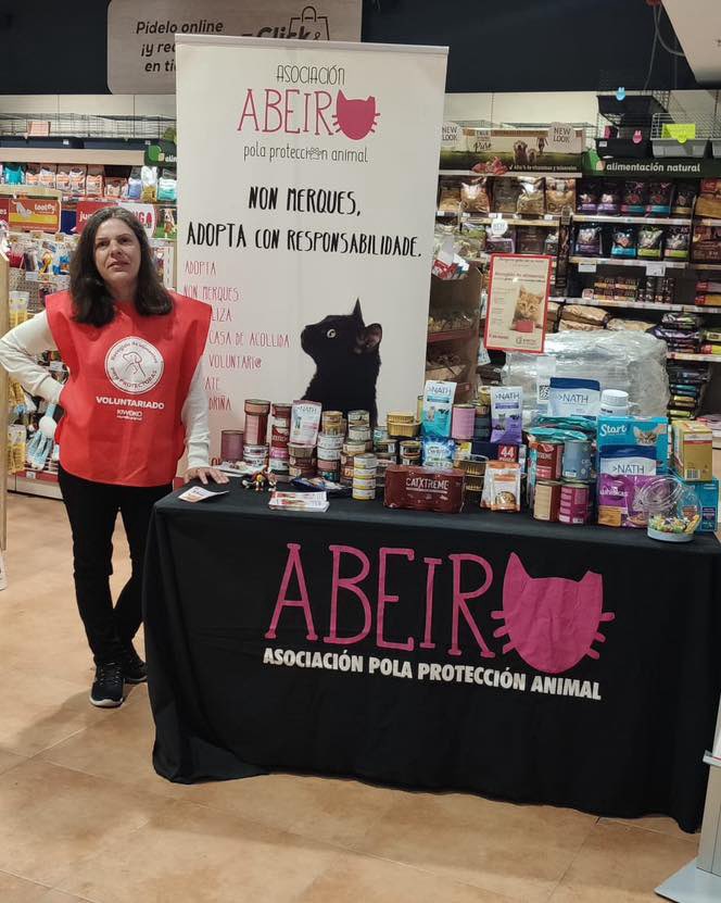 Seguimos no <a href="/kiwoko/">kiwoko</a> das Cancelas. Estaremos até as 22 horas e teremos unha sorpresa para quen viñades visitarnos