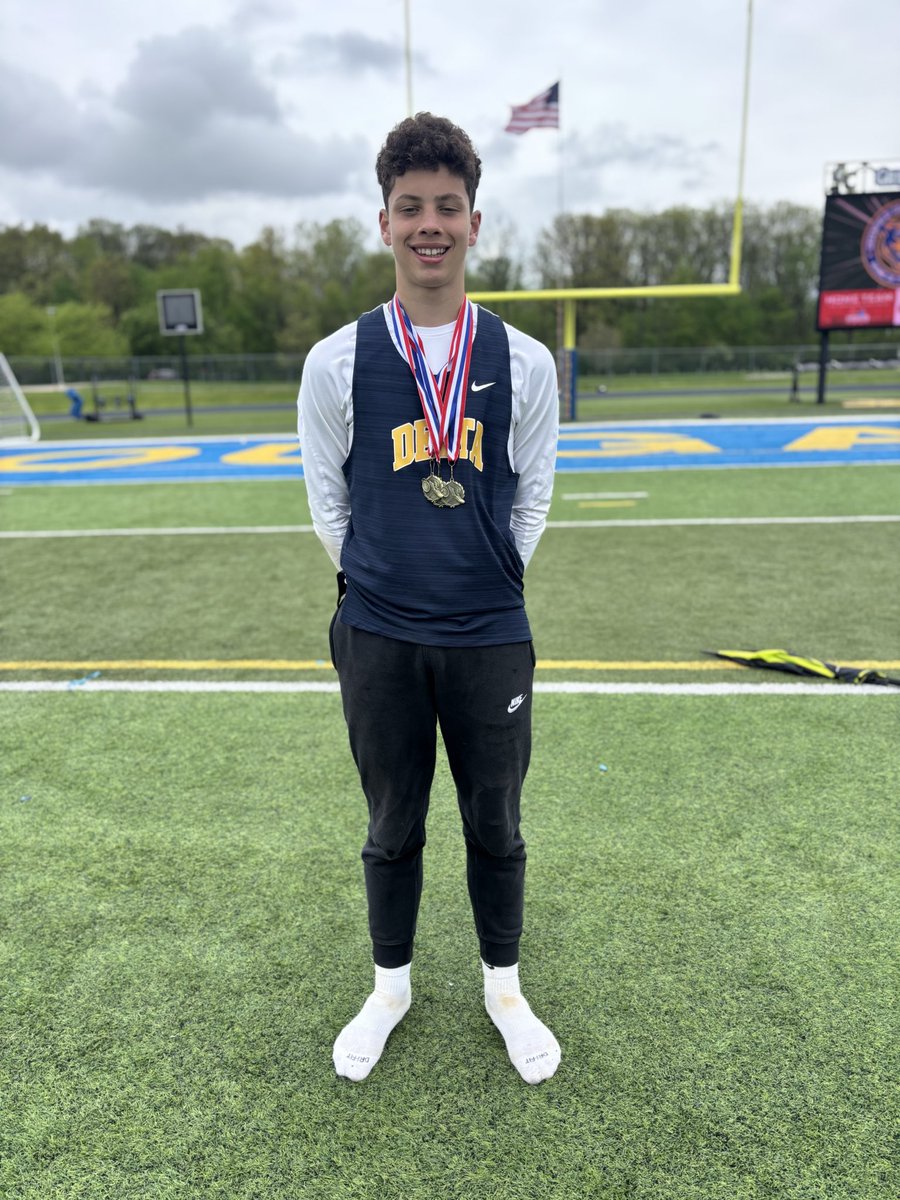 🚨HHC CHAMPION ALERT🚨

Congratulations to JJ Furney on being the 2025 HHC Long Jump Champion‼️

🏃🏼🥇🦅📸⬇️