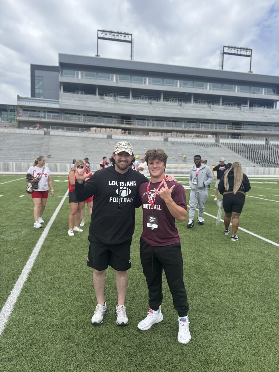 Connor Lally (@connor_lally5) on Twitter photo Had a great day in Lafayette today thanks for the invite <a href="/CoachMGiuliani/">Mike Giuliani</a> 🌶️🔥
<a href="/RecruitLouisian/">Recruit Louisiana™️</a> <a href="/mfarrellsports/">Mike Farrell</a> <a href="/RaginCajunsFB/">Louisiana Ragin’ Cajuns® Football</a> Had a great day in Lafayette today thanks for the invite <a href="/CoachMGiuliani/">Mike Giuliani</a> 🌶️🔥
<a href="/RecruitLouisian/">Recruit Louisiana™️</a> <a href="/mfarrellsports/">Mike Farrell</a> <a href="/RaginCajunsFB/">Louisiana Ragin’ Cajuns® Football</a>
