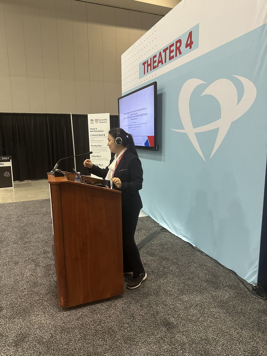 zheng_md's tweet image. Proud to present another case (@AngioVac for severe #Tricuspid #IE) today at #SCAI2025, representing @MontefioreNYC @EinsteinMed!
Grateful to @azeemlatib, @m_assafin, and all my mentors who guided me through this journey!
@SCAI #InterventionalCardiology @anna_bortnick @MonteHeart