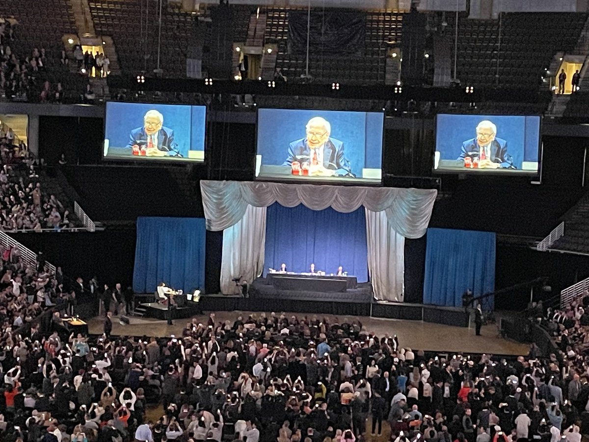 The Plain Bagel tweet media