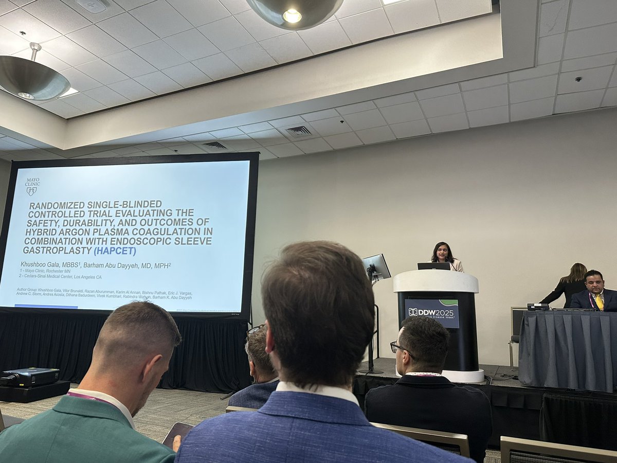 VibhuC_MD's tweet image. 🔥 APC in ESG
💪🏽 ESG durability
😷 ESG in cirrhosis
⚡️DMR for DM
Great presentations on the advancements in endobariatrics and honored to have shared our research @DDWMeeting @shailsingh @SighPichamol @DrMcGowanMD @babudayyeh @KhushbooSGala @WVU_GI @ShyamTMD