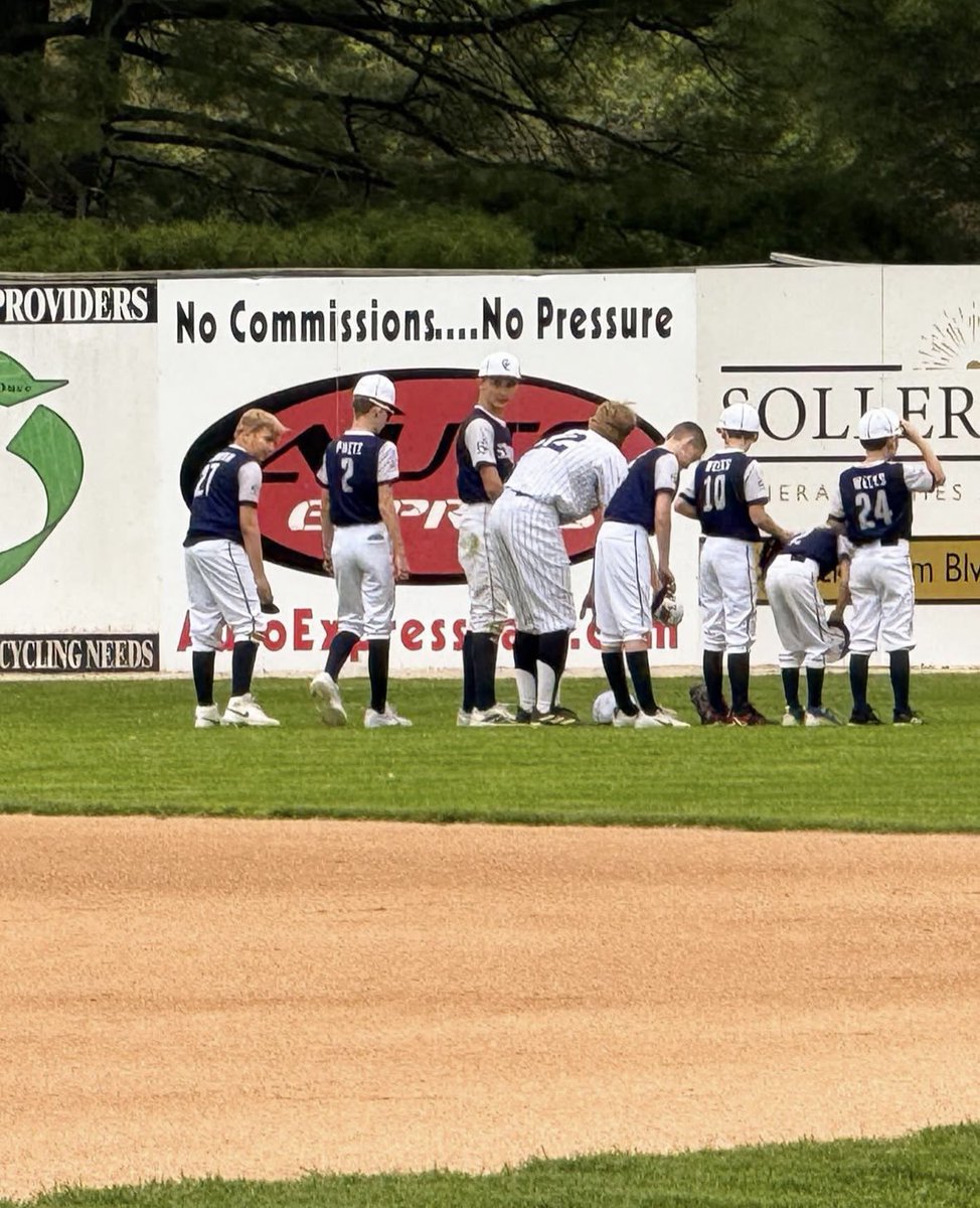LucilleSto74152's tweet photo. Squires evening! ⚾
#baseballislife #baseballmama #sportsmama https://t.co/EDlOsMKzpw