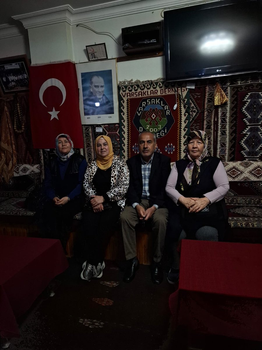 akkadınSarıçam (@akkadinsaricam) on Twitter photo 📍Şahintepe Mahallesi
AK Parti Sarıçam Kadın Kolları Başkanımız Sn @ÜlküKurt'un riyasetinde yönetim kurulu üyelerimizle birlikte Varsaklar Derneğini ziyarette bulunduk.
<a href="/omerrcelik/">Ömer Çelik</a> @tugbaisiercan <a href="/tulaykaynarca/">Tülay Kaynarca</a> <a href="/Bayazitsevde/">Sevde Bayazıt Kaçar 🇹🇷</a> @tamerdagli01 @sunaykaramik @hacersoylemez01 📍Şahintepe Mahallesi
AK Parti Sarıçam Kadın Kolları Başkanımız Sn @ÜlküKurt'un riyasetinde yönetim kurulu üyelerimizle birlikte Varsaklar Derneğini ziyarette bulunduk.
<a href="/omerrcelik/">Ömer Çelik</a> @tugbaisiercan <a href="/tulaykaynarca/">Tülay Kaynarca</a> <a href="/Bayazitsevde/">Sevde Bayazıt Kaçar 🇹🇷</a> @tamerdagli01 @sunaykaramik @hacersoylemez01