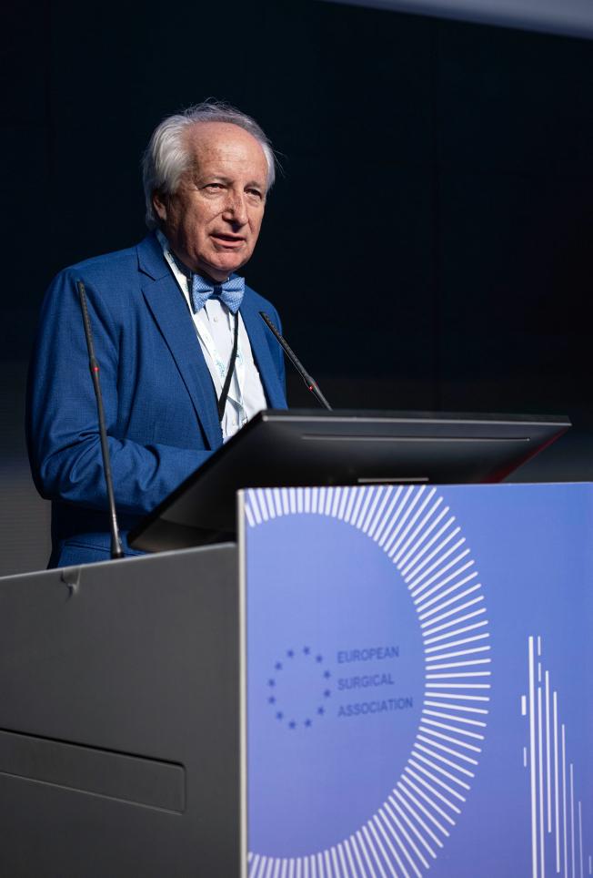 Kosova College of Surgeons (KCS) tweet media