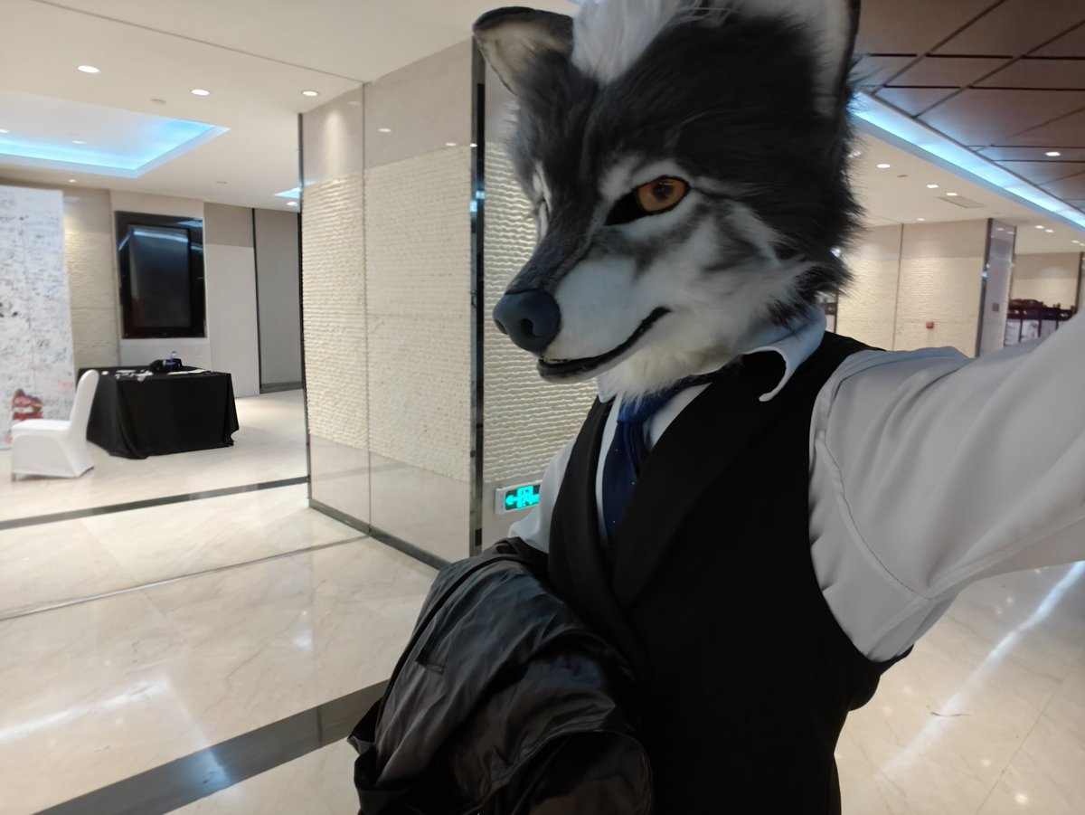 #furry #fursuit #FursuitEveryday #FursuitFriday