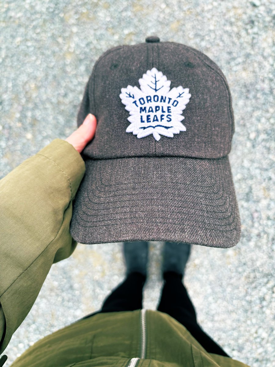 kimmy_dawn_nl's tweet image. Wearing my @MapleLeafs merchandise today!! 

#leafsnation 
#goleafsgo
#torontomapleleafs
#leafsforever