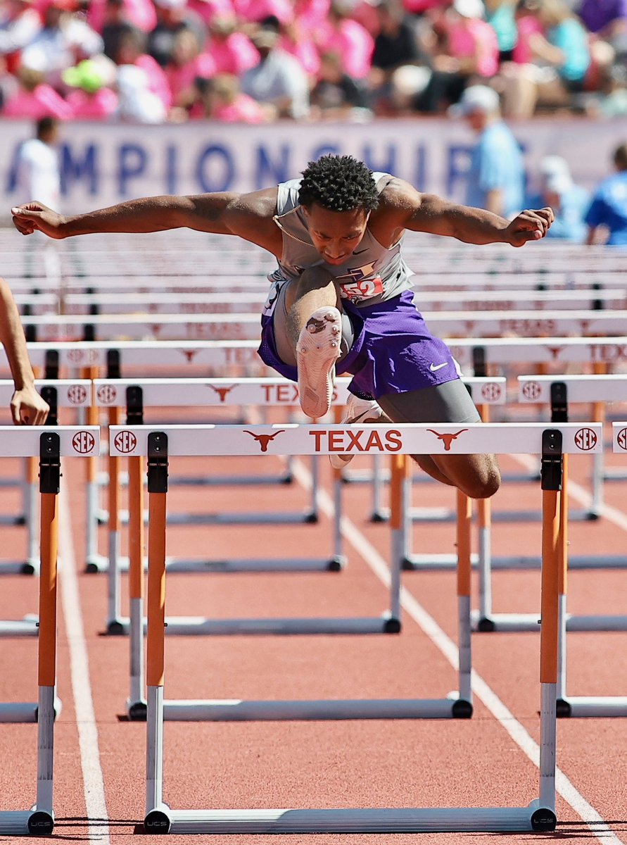 HollandIsd's tweet photo. We are proud of you, Meshach!  STATE CHAMPION! https://t.co/lMLC5UxCGb