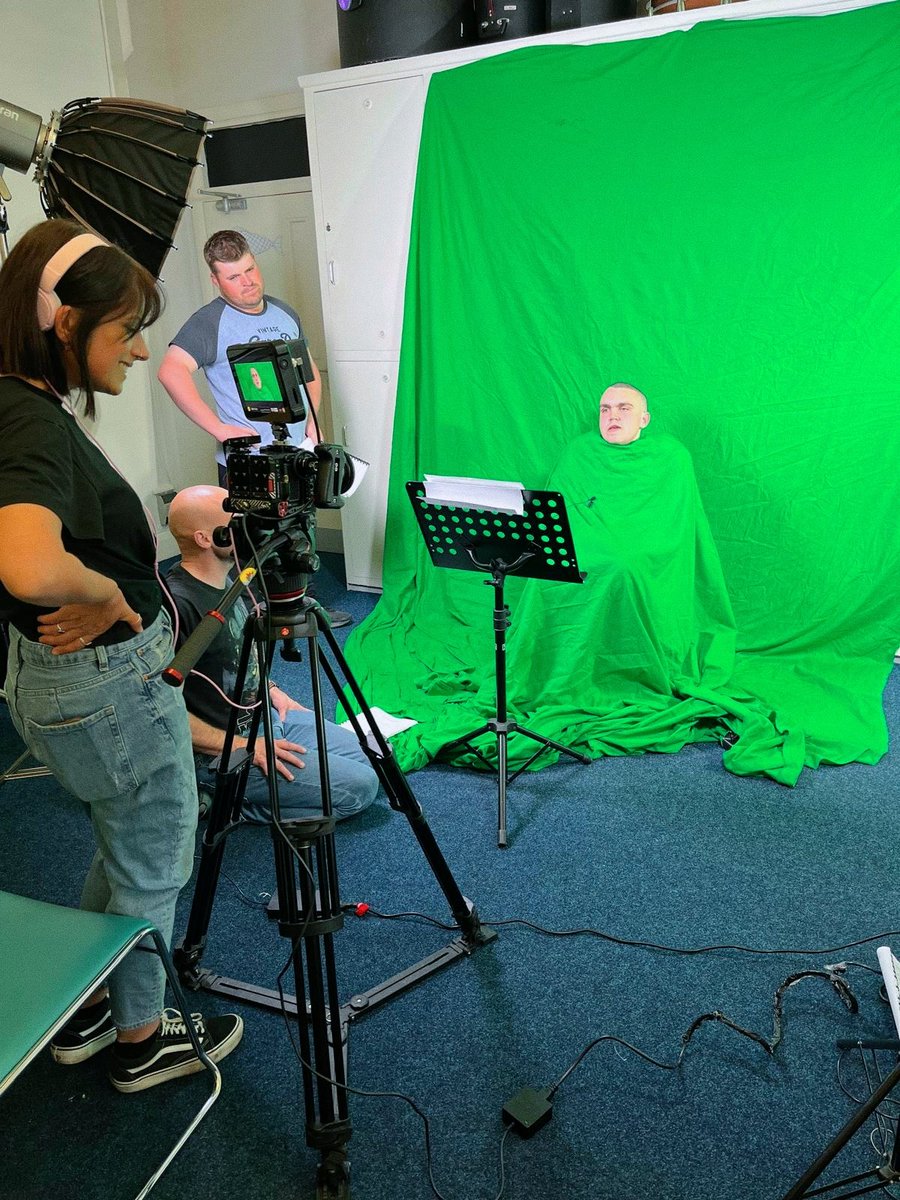 castawaygoole's tweet photo. Some behind the scenes photos of the filming for Return To The Forbidden Planet with Fly Girl Films. Lewis and Ryan did amazing with their narration that blends Shakespeare and Sci-Fi. https://t.co/4twQEXjl0O