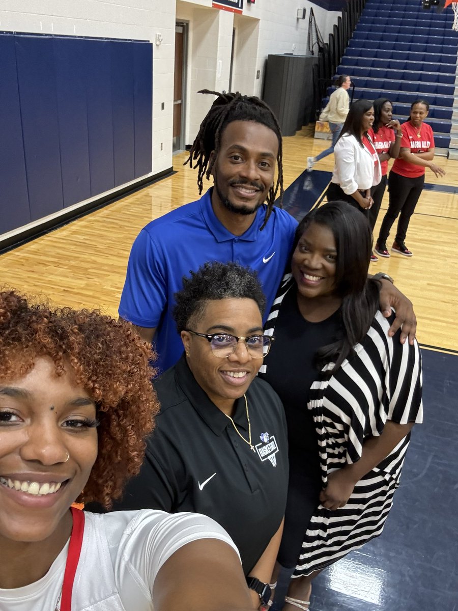 Last ride with <a href="/NatalieJGreene/">Natalie J. Greene</a> at the <a href="/GHAGBA/">GHAGBA</a> all star game..