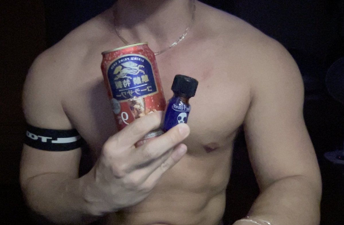 今晚選一個
cam4.com/xjp0212

#cam4
#xjp0212