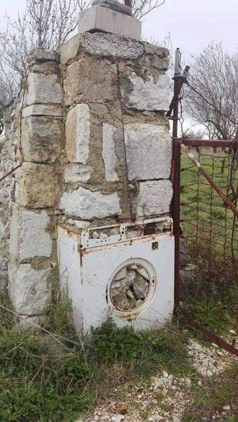 Columna Dórica 
Columna Jónica 
Columna Corintia
Columna Lavadórica