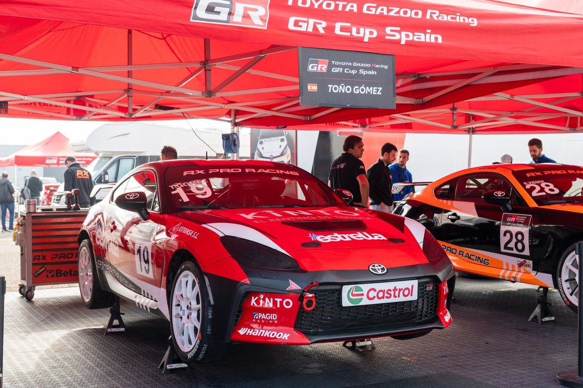TGR_Spain's tweet image. 🔊 ¡Última llamada para seguir la primera carrera de la #GRCupSpain este fin de semana en el @CircuitoNavarra! 👉 youtube.com/watch?v=_nlGeO…

#ToyotaGAZOORacing #MSISpain
