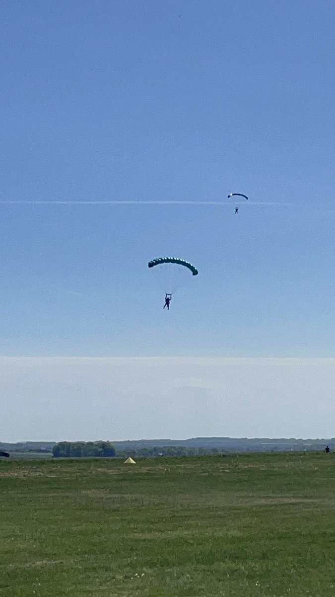 We’re all so proud of Sister Taya! Who did her skydive today for <a href="/UkHeartbeat/">Heartbeat 💙</a> 🫀 🪂 so far, Taya has raised £690 for this incredible charity who provide so much support to our patients   justgiving.com/page/taya-jens…