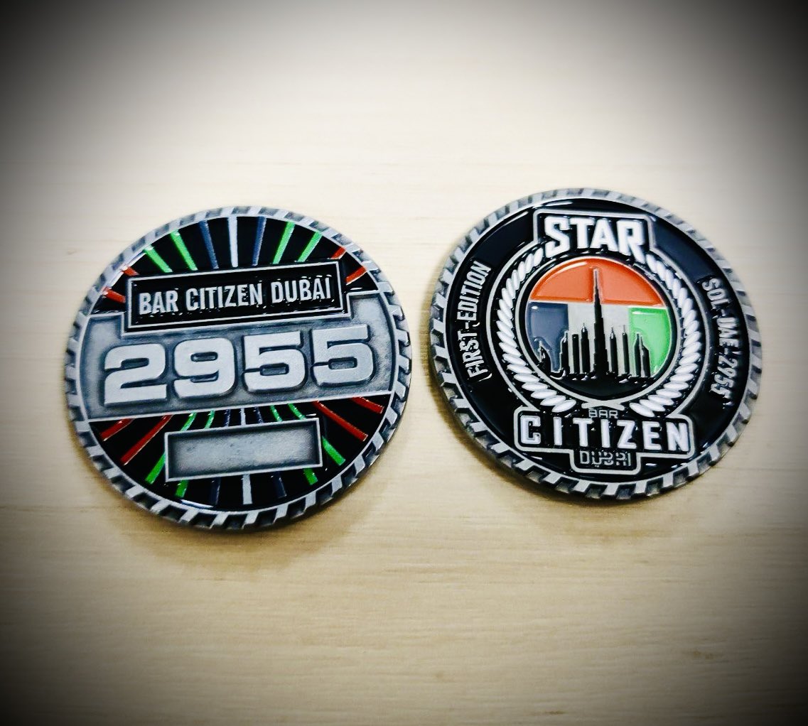 Commander-Fran tweet media