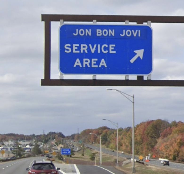 Huge missed opportunity here. How does it not say “It’s now or never” or “You’ll be livin’ on a prayer”? #NewJersey #BonJovi #GSP