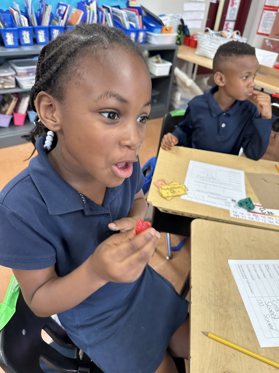 Holley Townsend (@tbk8townsend) on Twitter photo Learning all about living things during Science <a href="/TurnerBartelsK8/">Turner/Bartels K8</a> ! <a href="/HCPSElemScience/">HCPSElemScience</a> <a href="/WeAreHAEST/">HAEST</a> Learning all about living things during Science <a href="/TurnerBartelsK8/">Turner/Bartels K8</a> ! <a href="/HCPSElemScience/">HCPSElemScience</a> <a href="/WeAreHAEST/">HAEST</a>