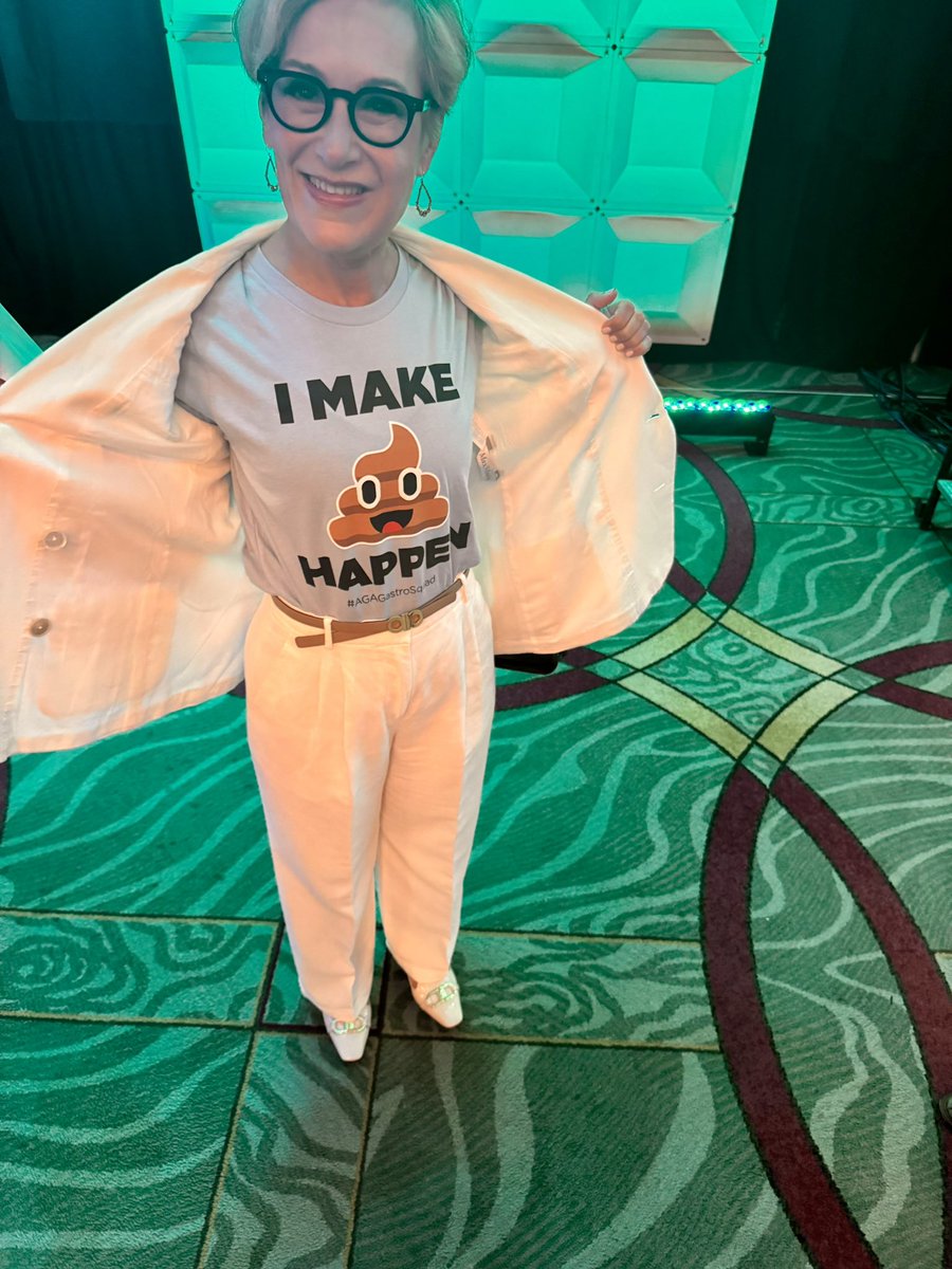 DCharabaty's tweet photo. Cheers to the #WomanInGI who make things happen with #GutsGritNGlam @ibddocmaria !
Always an inspiration ๐ @DDWMeeting @AmerGastroAssn
๐ธ @ibdgijami https://t.co/FhZISk3JGM